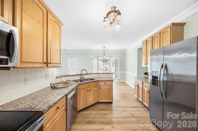 8709 Ellington Park Drive, Charlotte, NC 28277