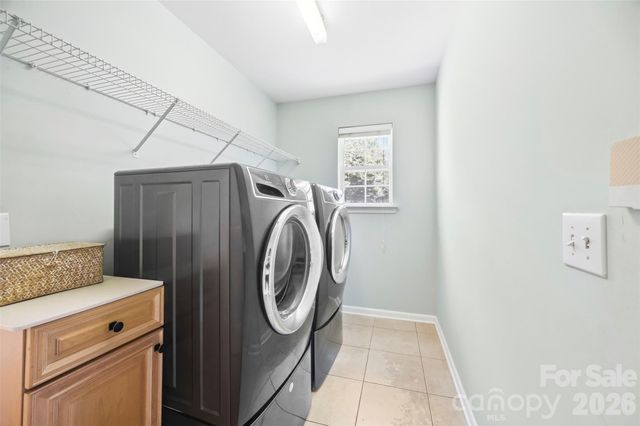 8709 Ellington Park Drive, Charlotte, NC 28277