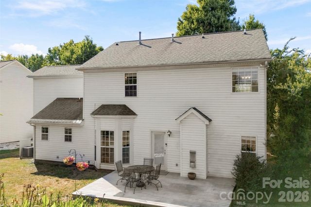 8709 Ellington Park Drive, Charlotte, NC 28277