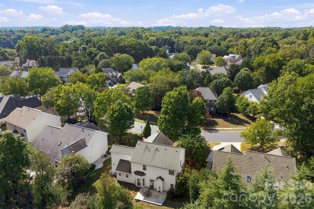 8709 Ellington Park Drive, Charlotte, NC 28277