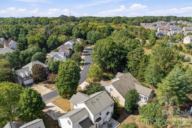 8709 Ellington Park Drive, Charlotte, NC 28277