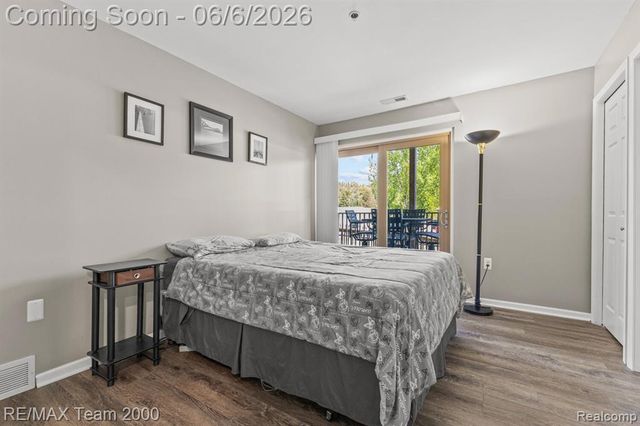 37522 Jefferson Avenue 102, Harrison Twp, MI 48045