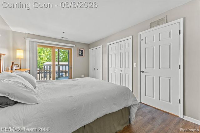 37522 Jefferson Avenue 102, Harrison Twp, MI 48045