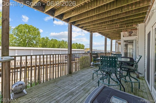 37522 Jefferson Avenue 102, Harrison Twp, MI 48045
