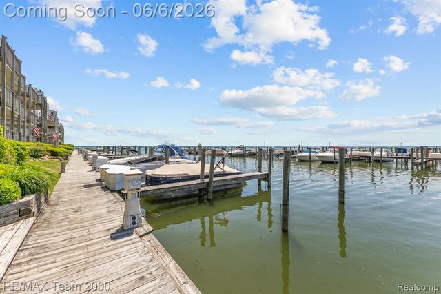 37522 Jefferson Avenue 102, Harrison Twp, MI 48045