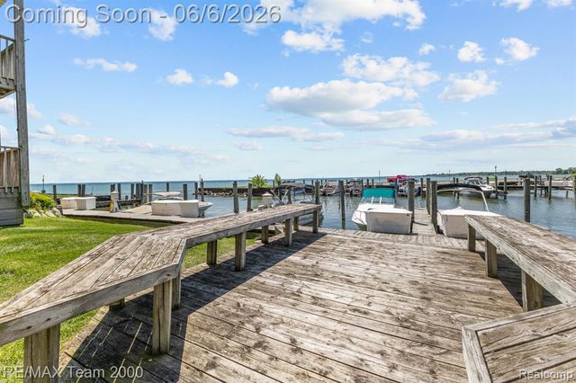 37522 Jefferson Avenue 102, Harrison Twp, MI 48045