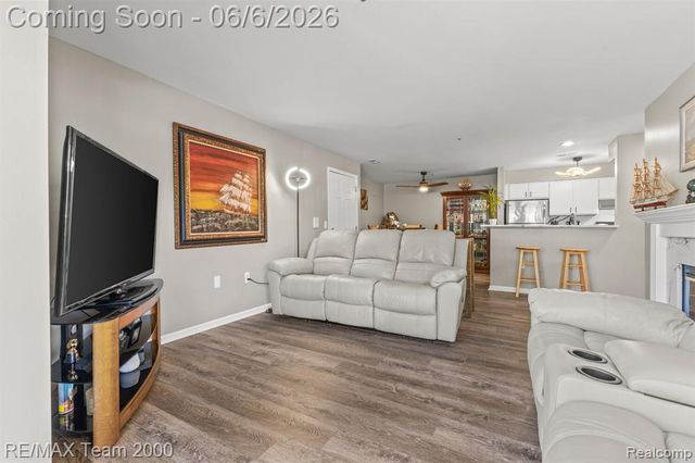 37522 Jefferson Avenue 102, Harrison Twp, MI 48045