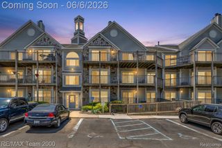 37522 Jefferson Avenue 102, Harrison Twp, MI 48045