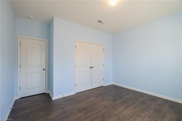 5556 Baverhof Drive, Greensboro, NC 27405