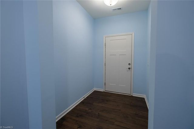 5556 Baverhof Drive, Greensboro, NC 27405