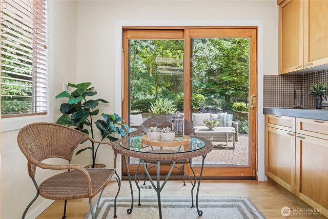 12926 164h Avenue NE, Redmond, WA 98052
