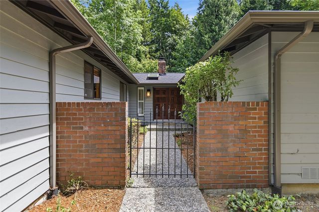 12926 164h Avenue NE, Redmond, WA 98052