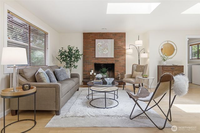 12926 164h Avenue NE, Redmond, WA 98052