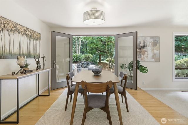 12926 164h Avenue NE, Redmond, WA 98052