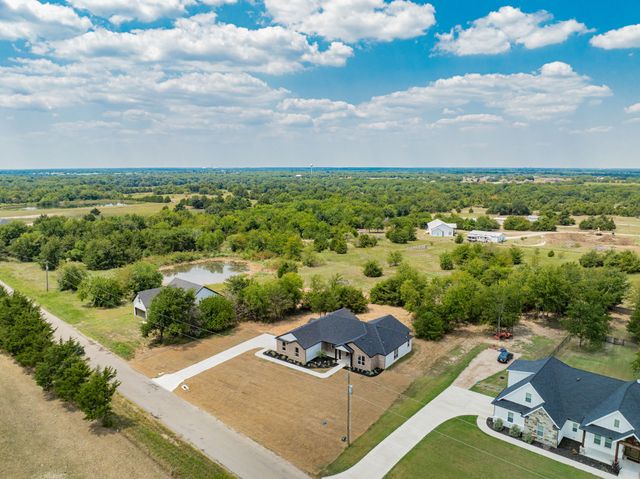 646 County Road 4109, Greenville, TX 75401