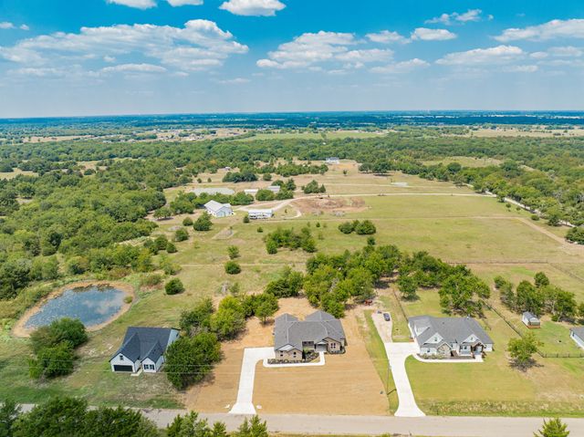 646 County Road 4109, Greenville, TX 75401