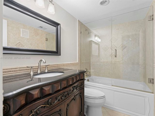 12259 NW 11th St, Pembroke Pines, FL 33026