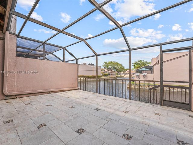 12259 NW 11th St, Pembroke Pines, FL 33026