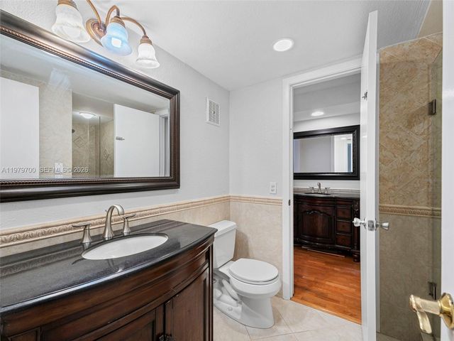 12259 NW 11th St, Pembroke Pines, FL 33026