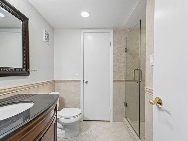 12259 NW 11th St, Pembroke Pines, FL 33026