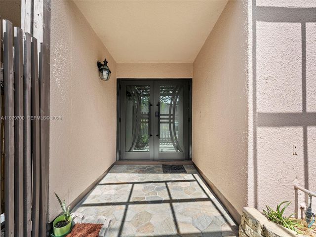 12259 NW 11th St, Pembroke Pines, FL 33026