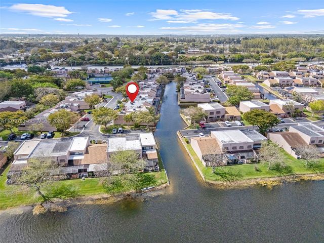 12259 NW 11th St, Pembroke Pines, FL 33026