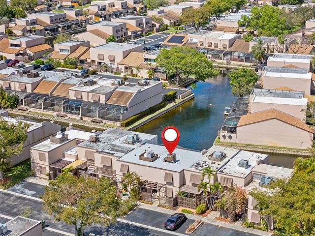 12259 NW 11th St, Pembroke Pines, FL 33026