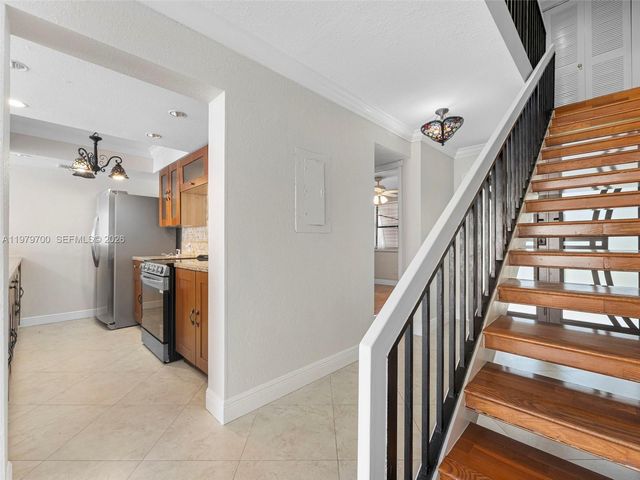 12259 NW 11th St, Pembroke Pines, FL 33026