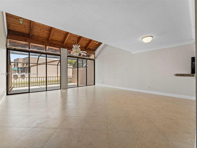 12259 NW 11th St, Pembroke Pines, FL 33026