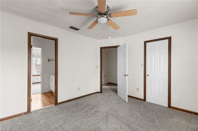 935 Still Harbor CIR, Chesapeake, VA 23320
