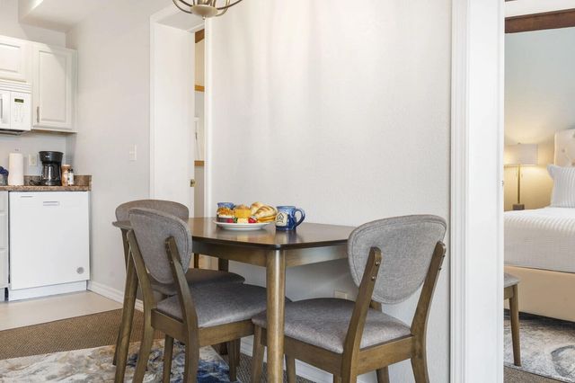 100 Getaway Circle Circle 116, Kimberling City, MO 65686