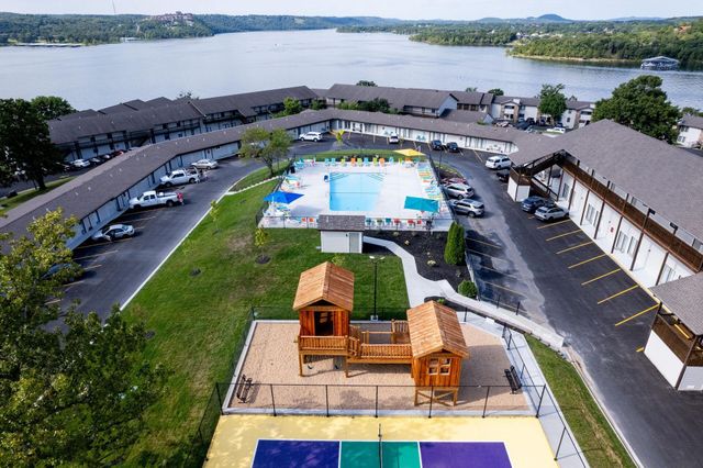 100 Getaway Circle Circle 116, Kimberling City, MO 65686