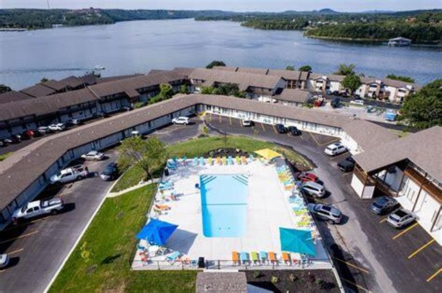 100 Getaway Circle Circle 116, Kimberling City, MO 65686