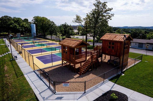 100 Getaway Circle Circle 116, Kimberling City, MO 65686