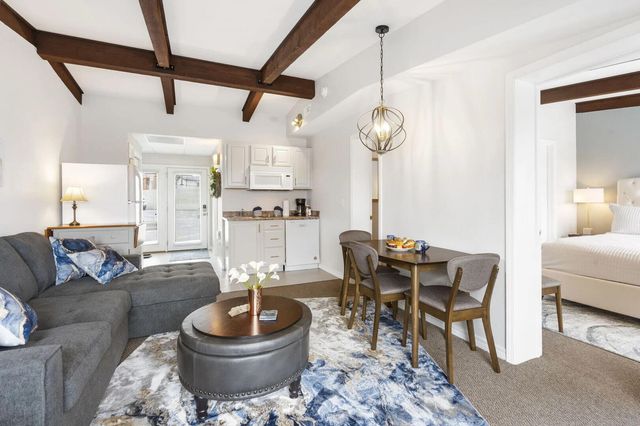 100 Getaway Circle Circle 116, Kimberling City, MO 65686