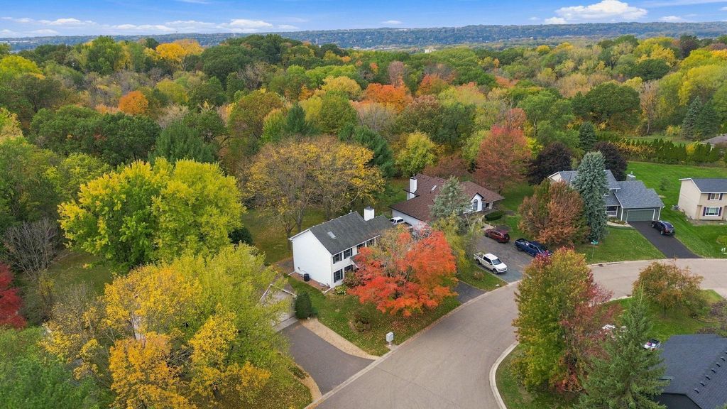 2354 Heights Avenue E, Maplewood, MN 55119 — photo 5