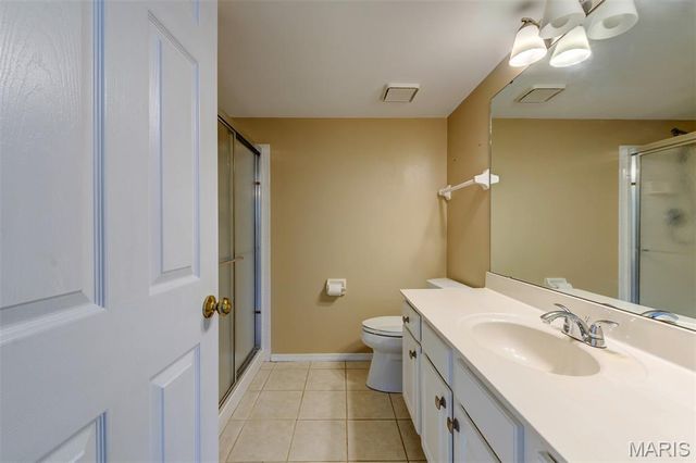1708 Whispering Creek Drive A, Ballwin, MO 63021