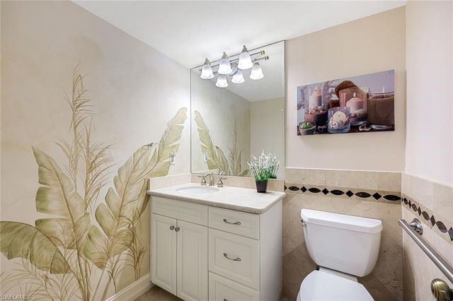 220 Collier BLVD 1404, Marco Island, FL 34145