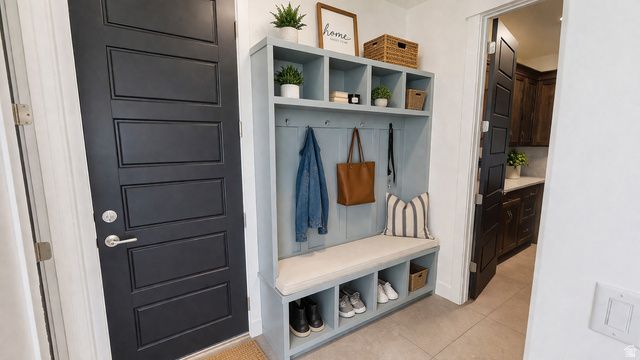 1073 N TITAN DR, Lehi, UT 84043