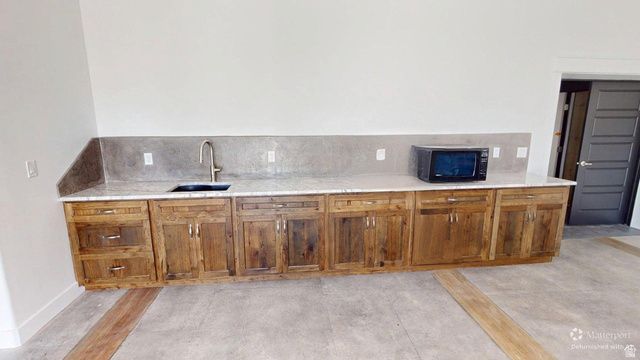 1073 N TITAN DR, Lehi, UT 84043