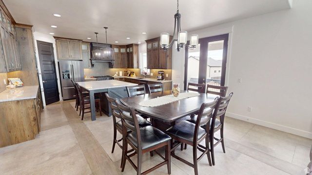 1073 N TITAN DR, Lehi, UT 84043