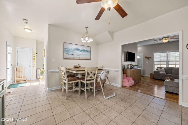 246 Inverness Drive, Hubert, NC 28539