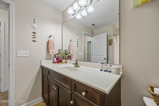 246 Inverness Drive, Hubert, NC 28539