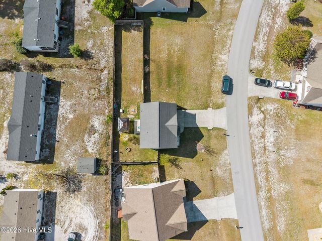 246 Inverness Drive, Hubert, NC 28539