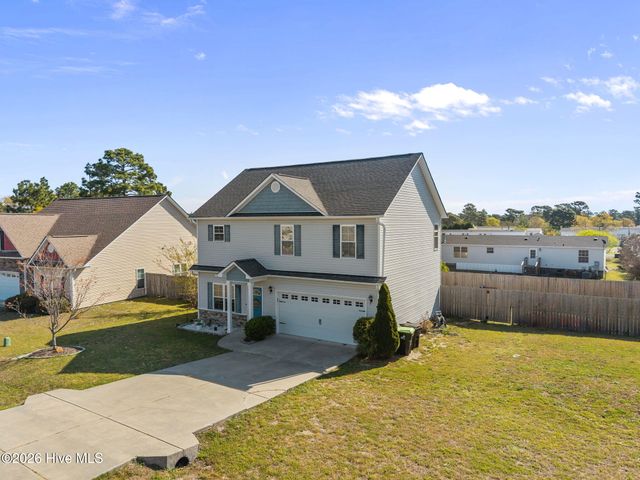 246 Inverness Drive, Hubert, NC 28539
