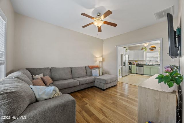 246 Inverness Drive, Hubert, NC 28539