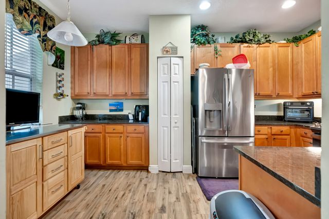 214 Evergrene Parkway, Palm Beach Gardens, FL 33410