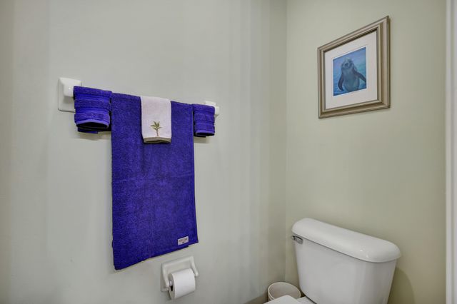 214 Evergrene Parkway, Palm Beach Gardens, FL 33410