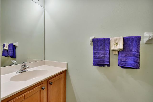 214 Evergrene Parkway, Palm Beach Gardens, FL 33410