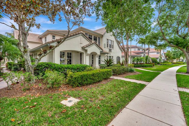 214 Evergrene Parkway, Palm Beach Gardens, FL 33410